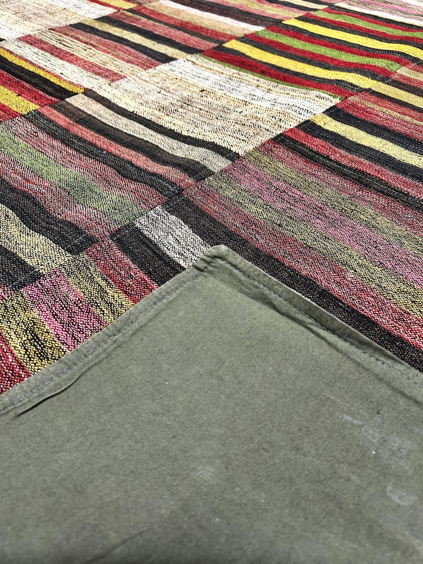 Patchwork Collection, Savan (5'.8" x 7'.10") 38676