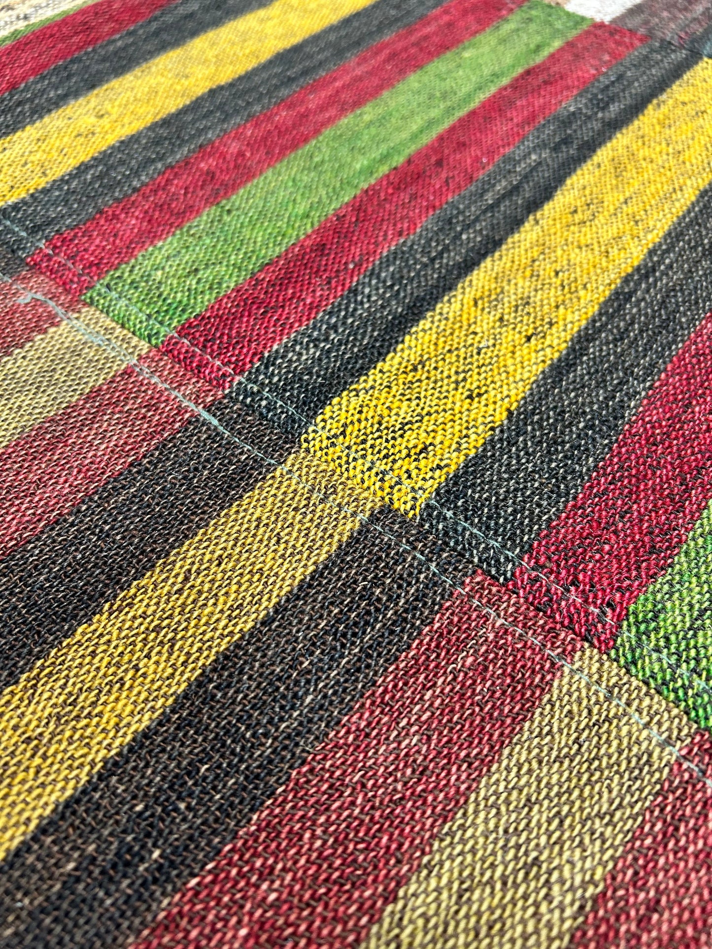 Patchwork Collection, Savan (5'.8" x 7'.10") 38676