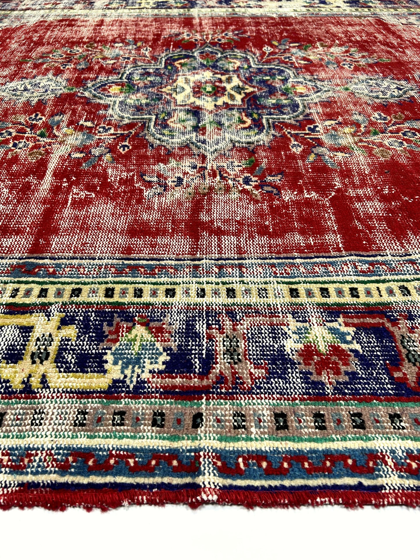 Vintage Anatolian , Demirci (6'.8" x 10'.3") 49632