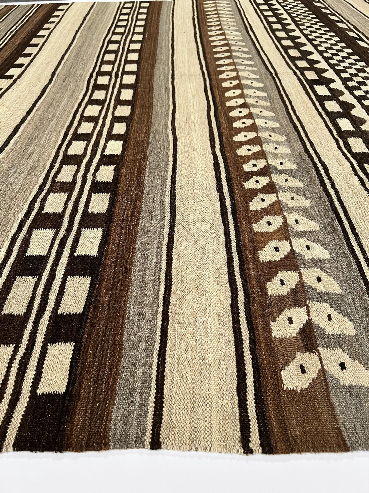 Keci Kilim ( 8'.4" x 9'.10" ) Program Call For Stock