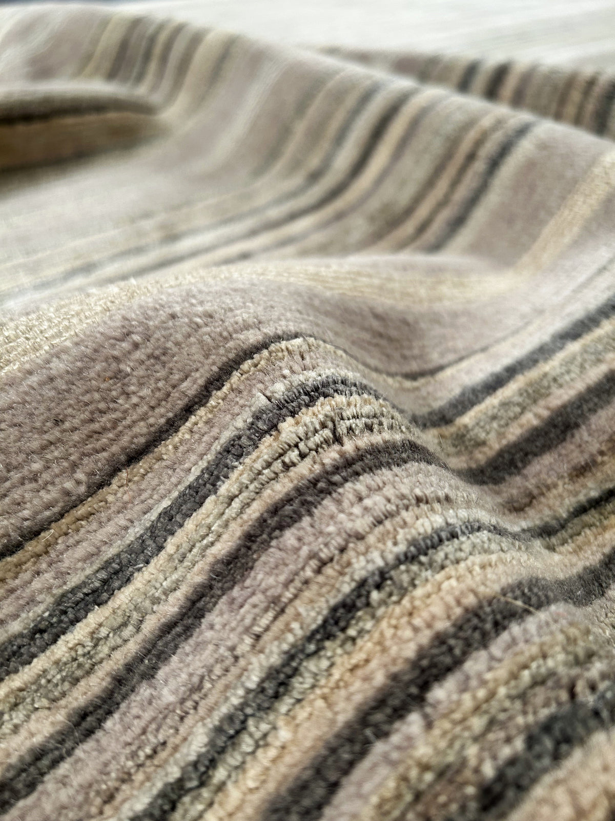 Tibet Carpets, Stana ( 8'.8" x 9' ) 47113