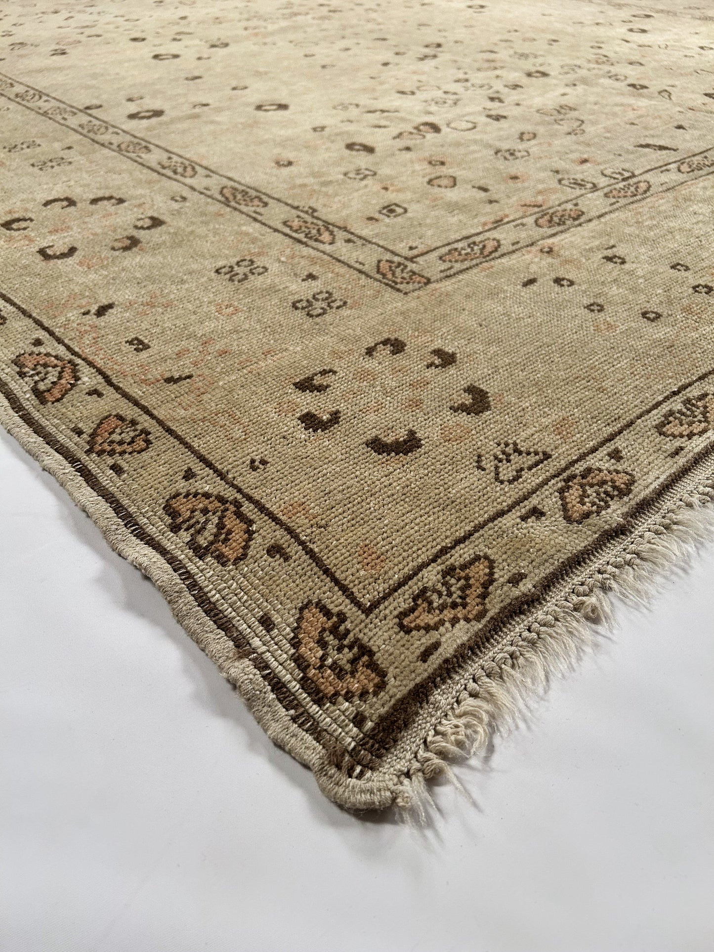 Kuzu Oushak ( 7'.9" x 9'.8" ) 48457