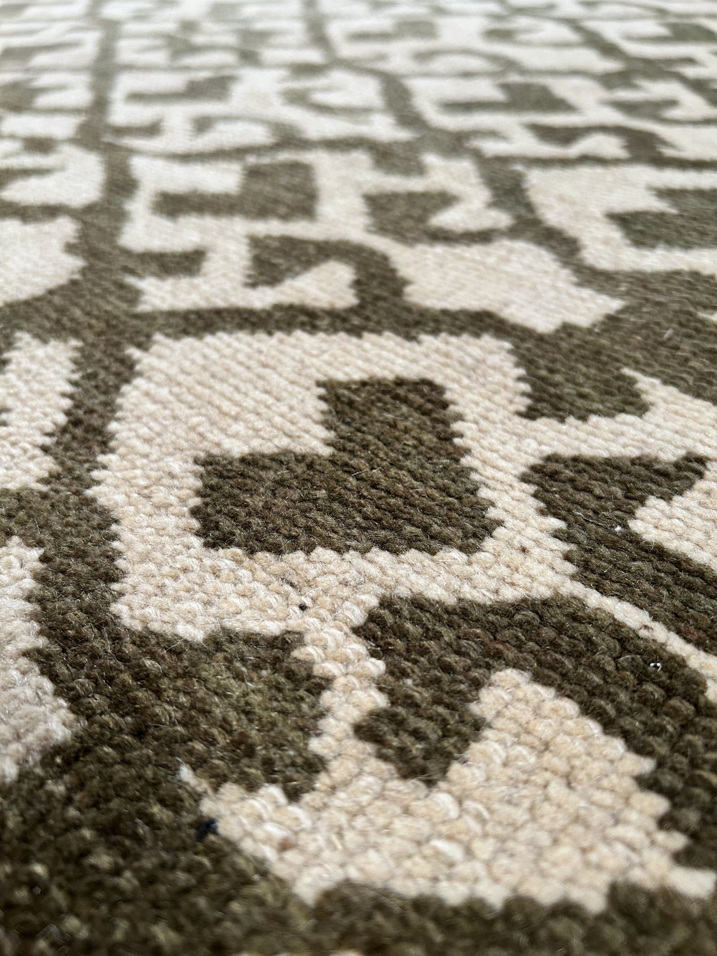 Kuzu Collection, Karinca ( 8' x 10' ) 47385