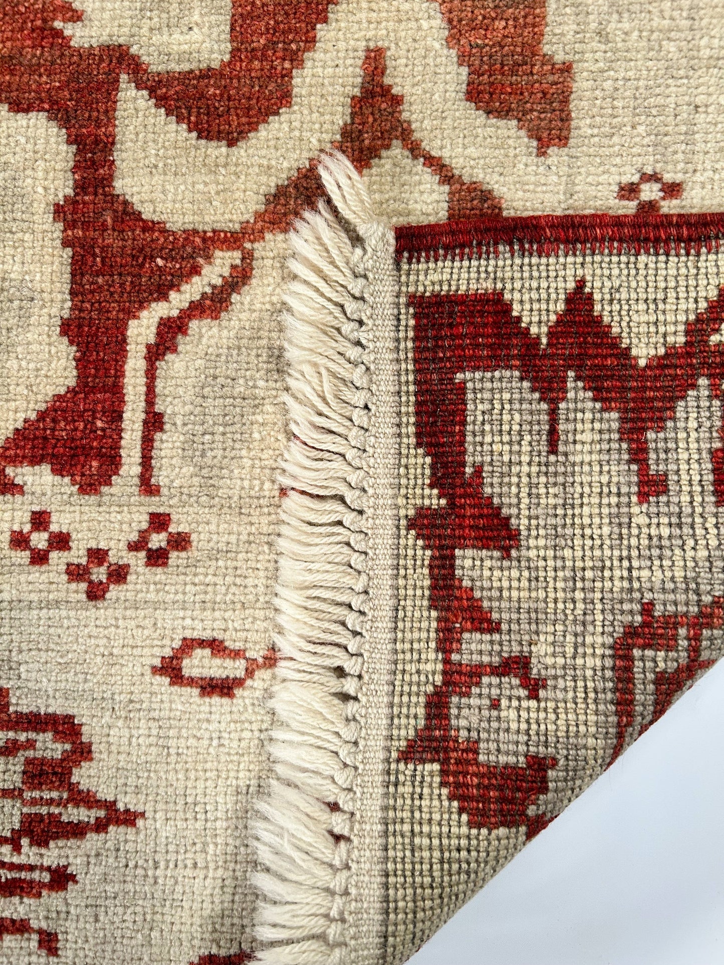 Kuzu Oushak ( 8'.4" x 9'.10" ) 48460