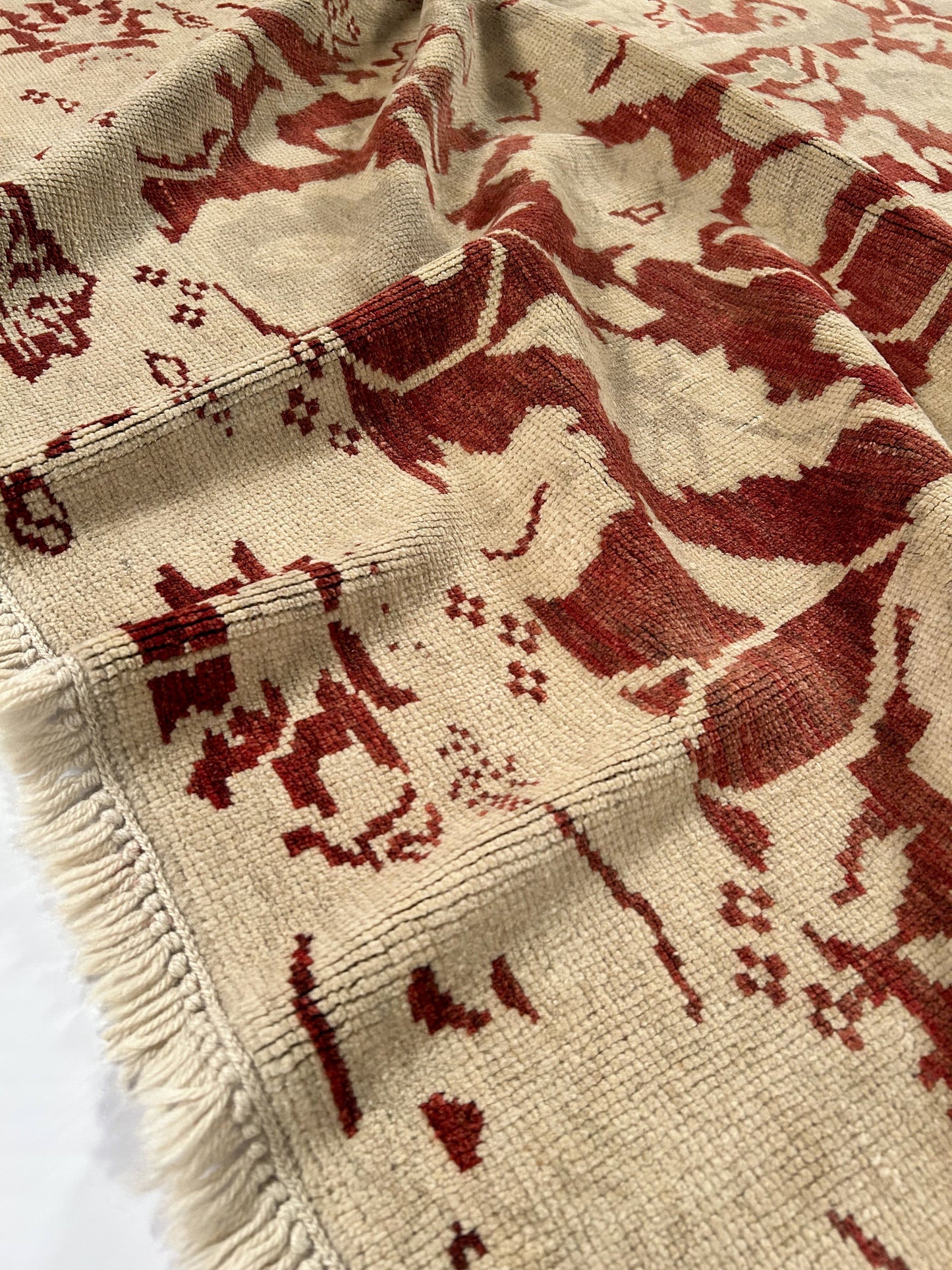 Kuzu Oushak ( 8'.4" x 9'.10" ) 48460
