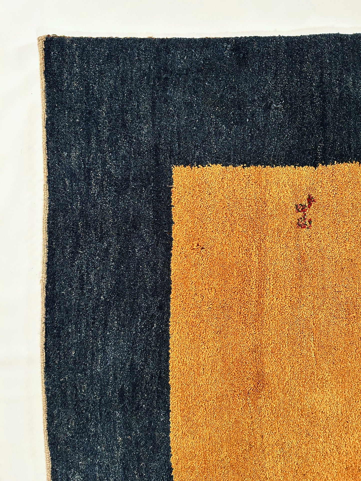 Kuzu Collection, Gabbeh (6'.8" x 9'.6") 33371