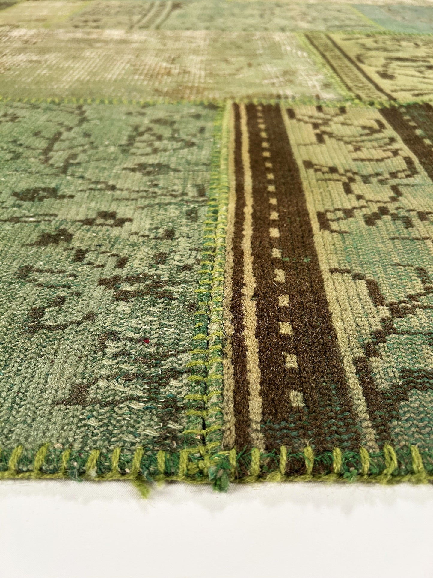 Patchwork Collection, Rhythm ( 6'.10" x 10' ) 44232
