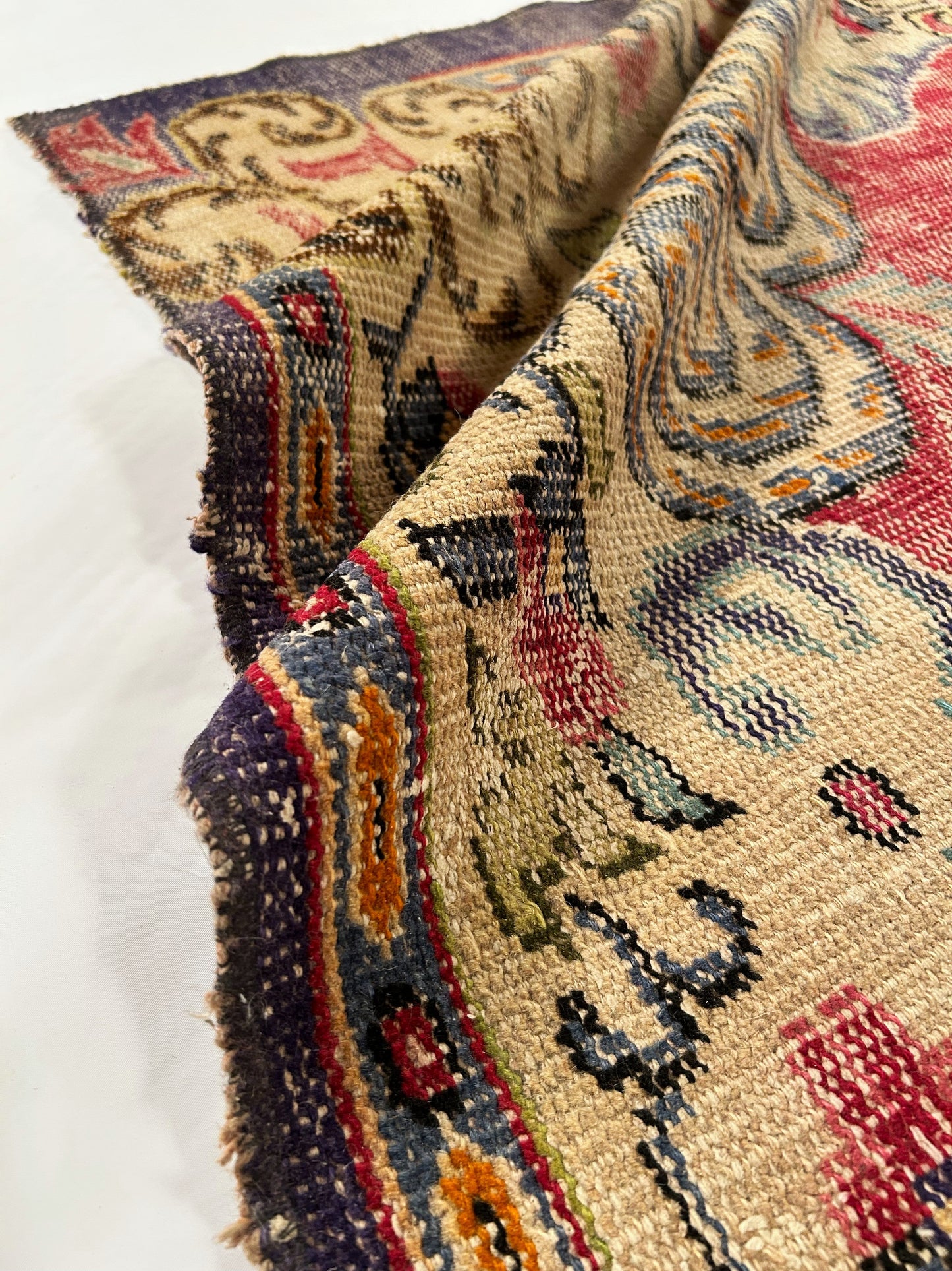 Anatolian Collection, Isparta ( 7'.5" x 10'.5" ) 48028
