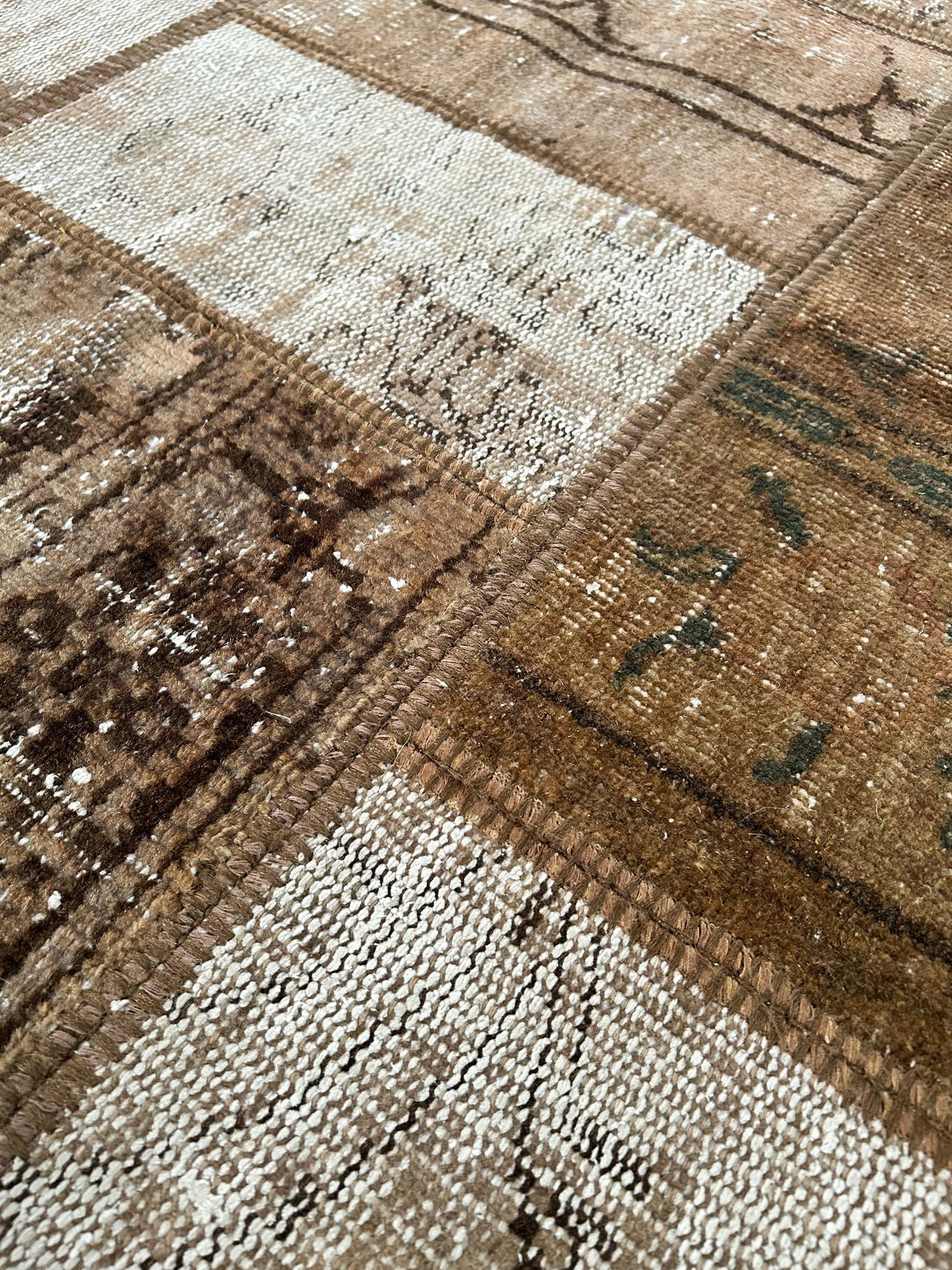 Patchwork Collection, Rhythm ( 6'.9" x 9'.10" ) 43902