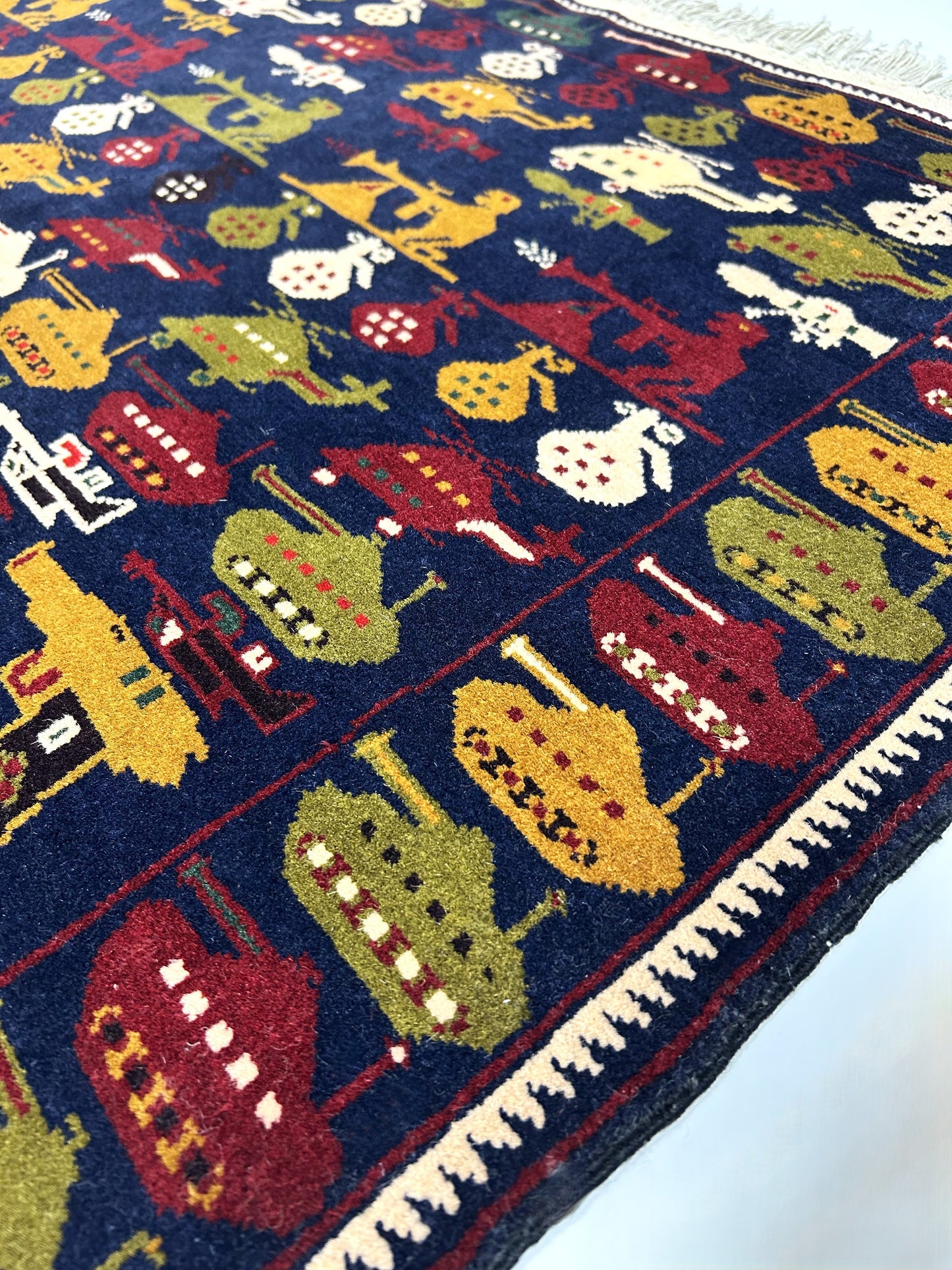 Vintage Anatolian Collection (3'.6" x 6'.3") 50159