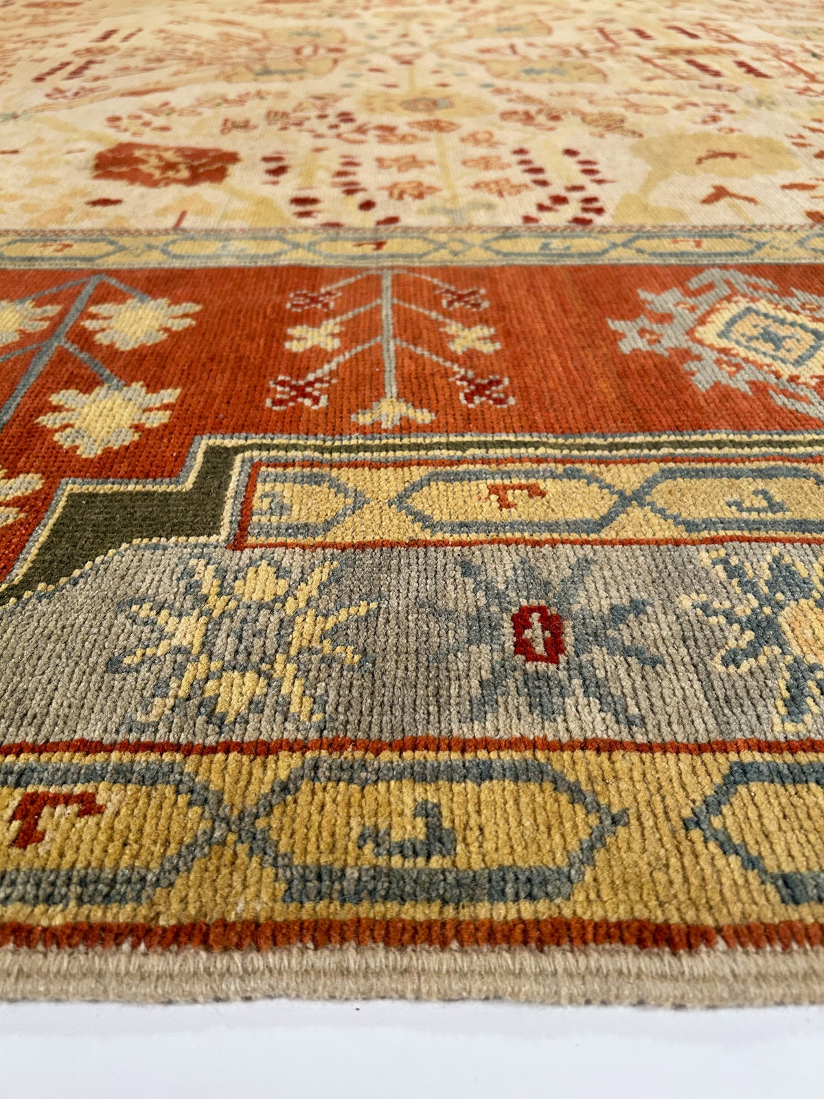 Kuzu Collection, Kuzu ( 10'.2" x 13'.5" ) Program Call For Stock