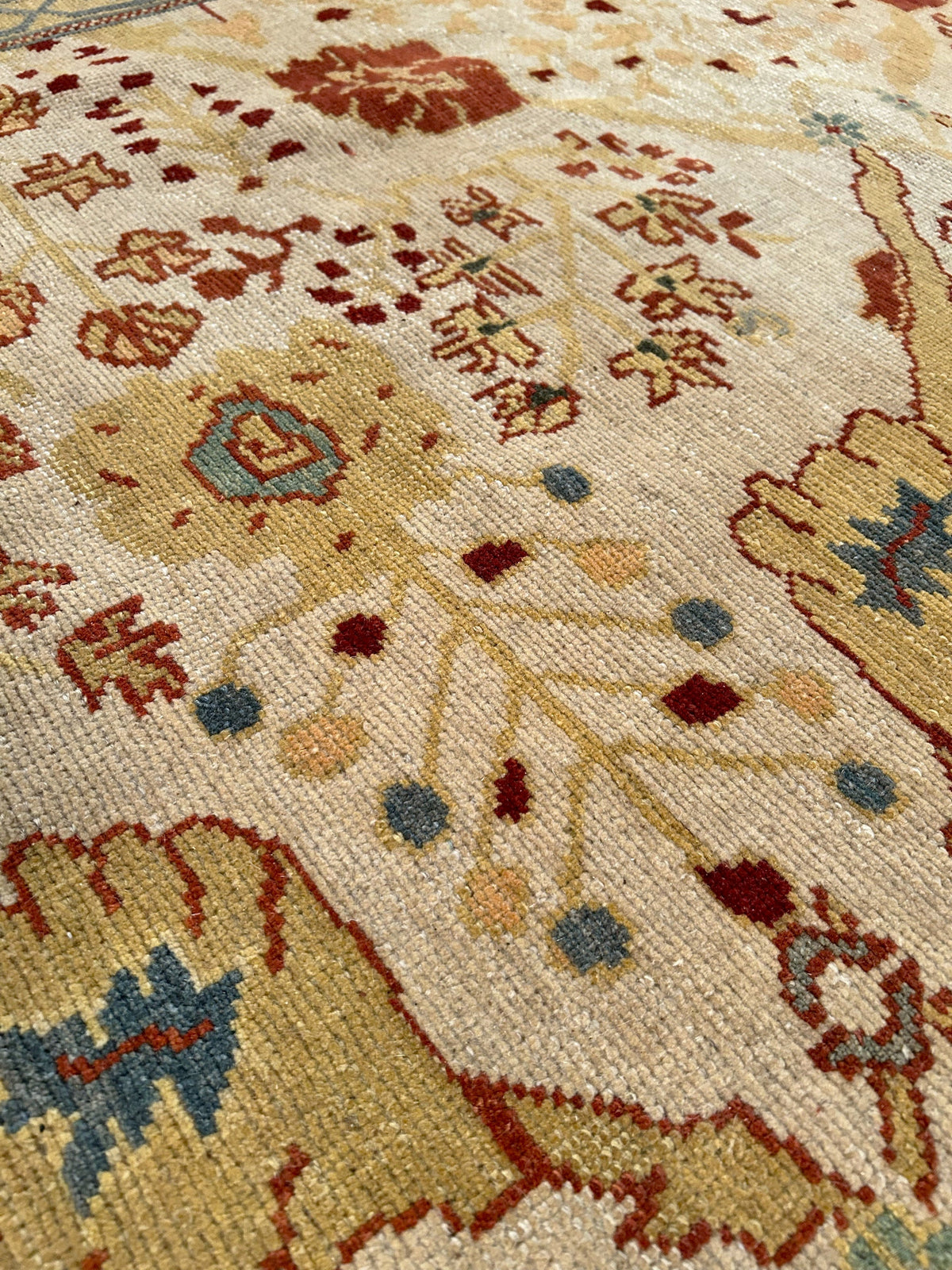 Kuzu Collection, Kuzu ( 10'.2" x 13'.5" ) Program Call For Stock